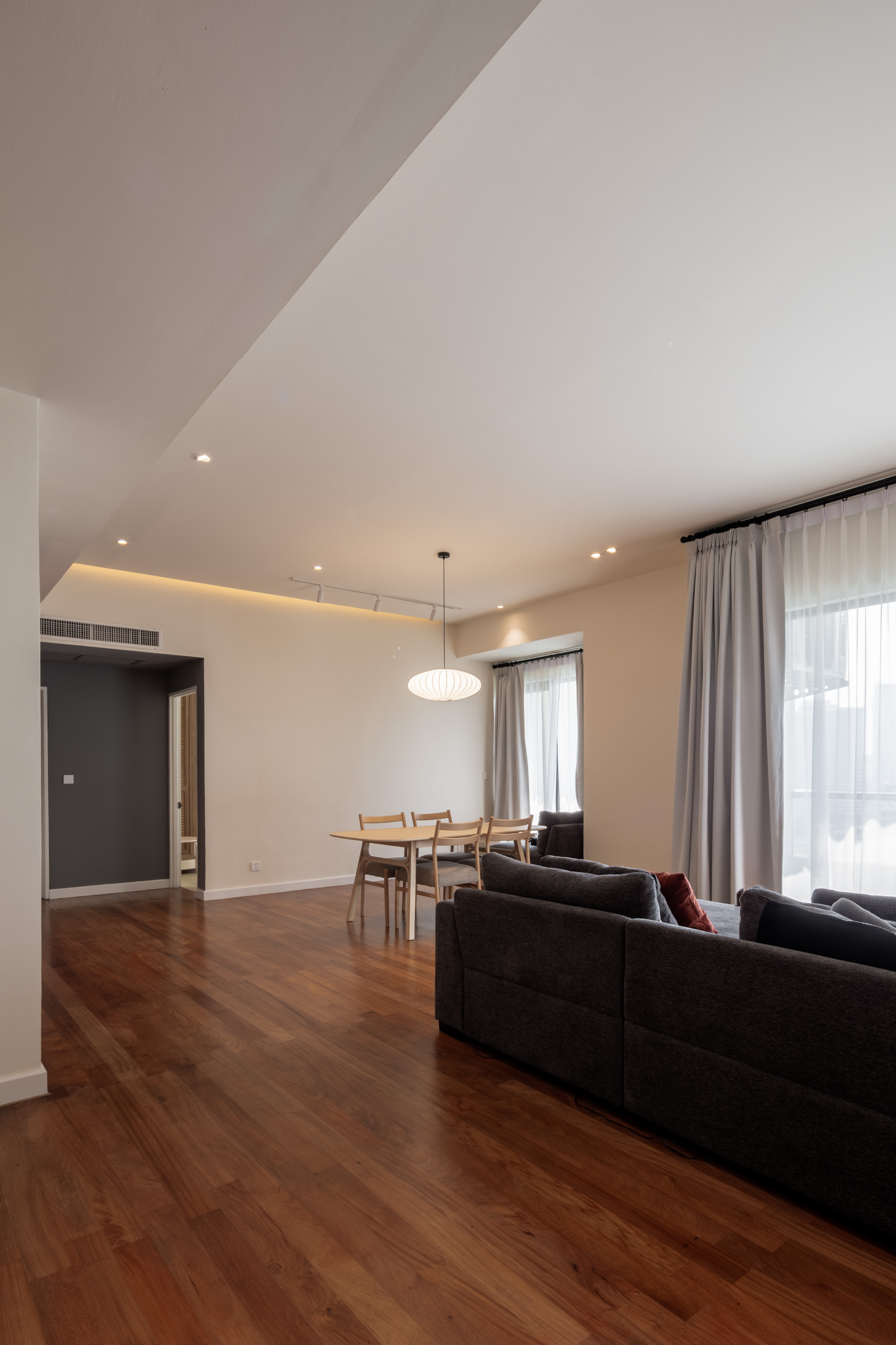 YM Residence — 19