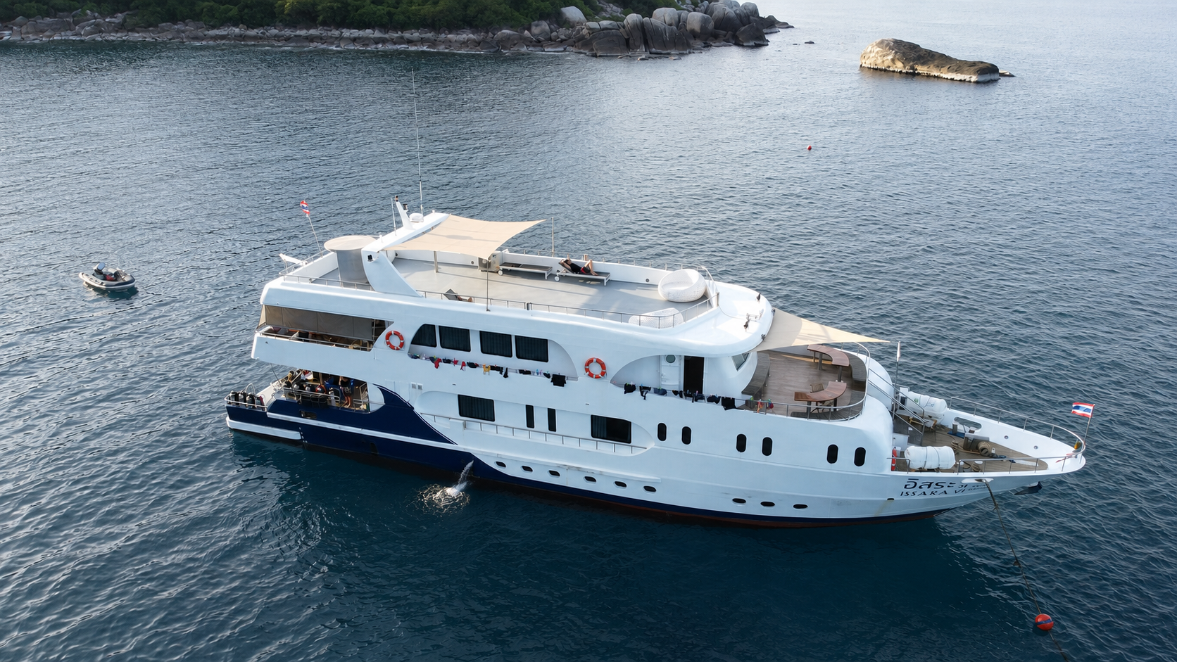 ISSARA liveaboard