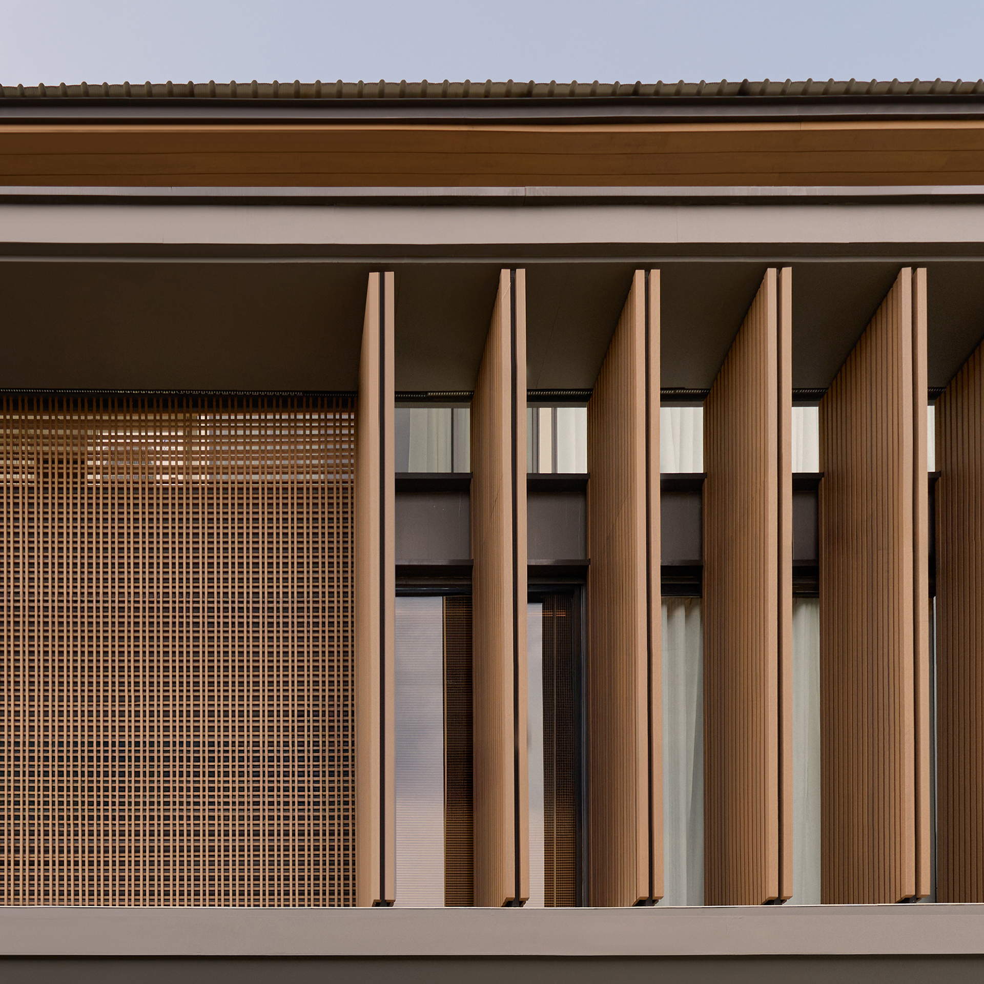 Ari House