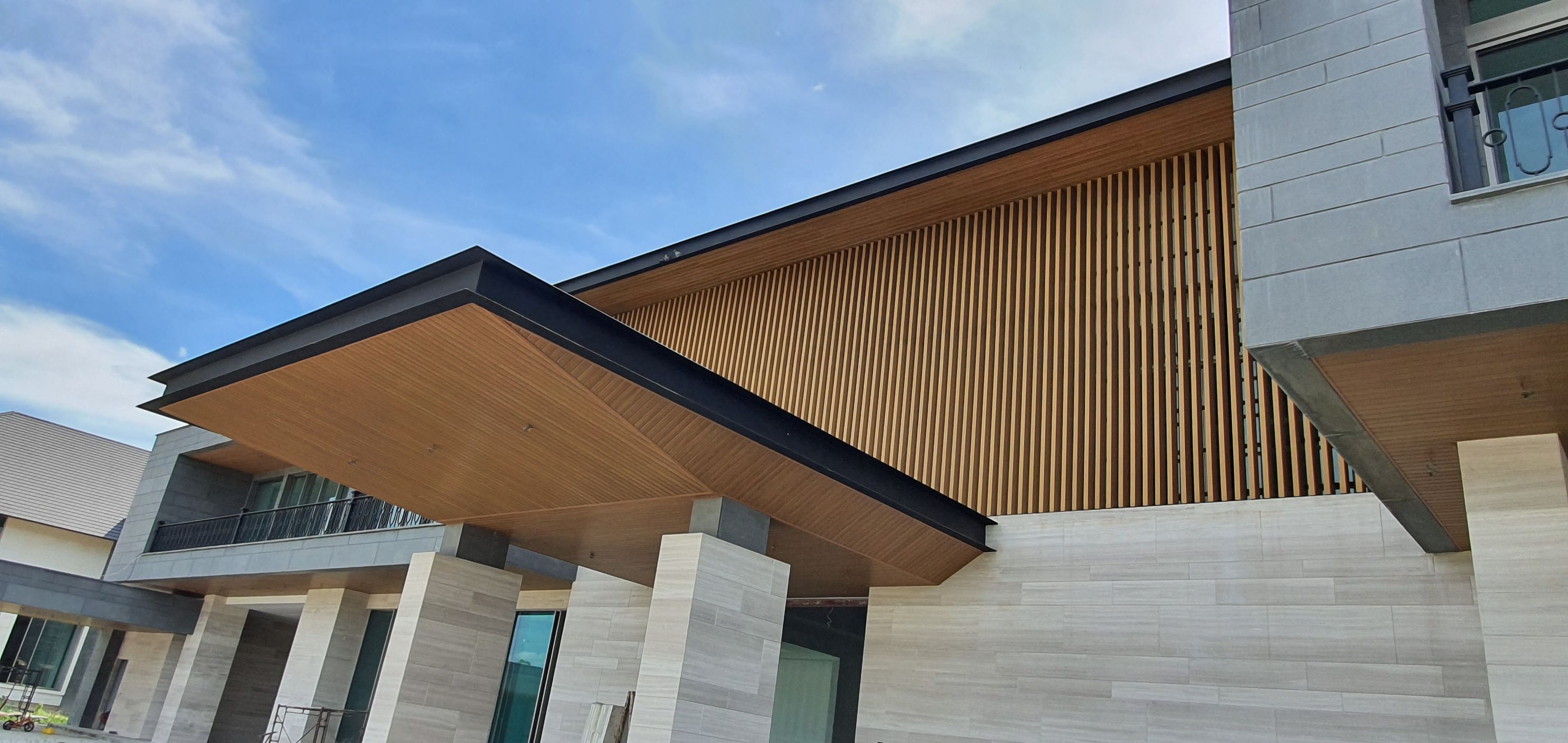 Watsadu Niyom WPC Wood Specialist 08 — Lath & Fence
