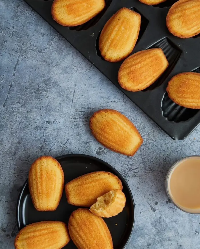French Madeleine — LAMMN wholesale brown menu, Bangkok bakery
