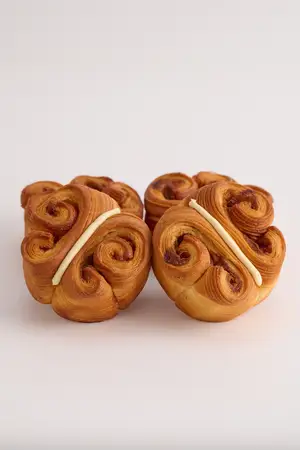 Cinnamon Butterfly — LAMMN wholesale croissant, Bangkok bakery — photo 1