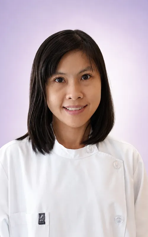 Dr. Patsri Assadonmingmit, endodontist at Asok Montri Dental Clinic
